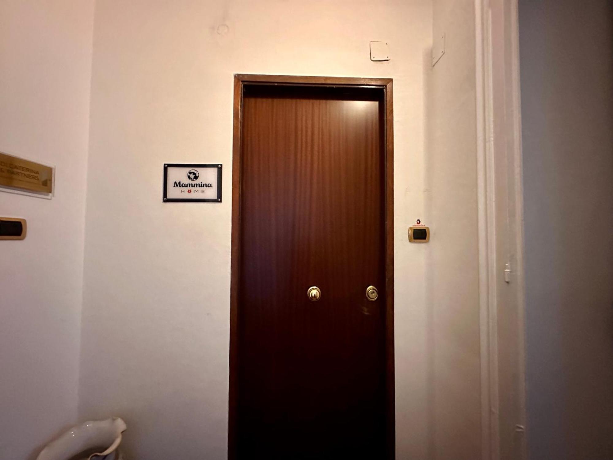 Mammina Home Napoli Exterior foto